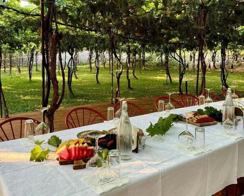 Roshnik: Wine Tasting Experience at the Agrotourism Winery - A Closer Look at the Experience: What You Can Expect