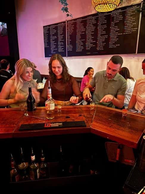 Rotterdam: Shooter Workshop with 6 Shots - Entering A World of Creative Drinks in Rotterdam