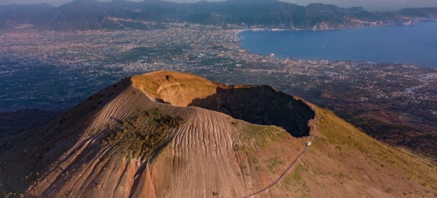 Round-Trip to Vesuvius National Park From Ercolano - Detailed Breakdown of the Experience
