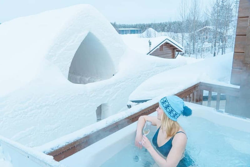 Rovaniemi: Arctic Snow Hotel Tour and Snow Sauna Experience - The Snow Sauna and Hot Tubs: A Highlight of the Tour