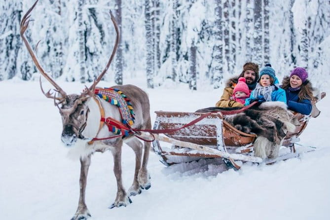 Rovaniemi Private Transfer from Rovaniemi city centre to Rovaniemi airport - What to Expect on the Day