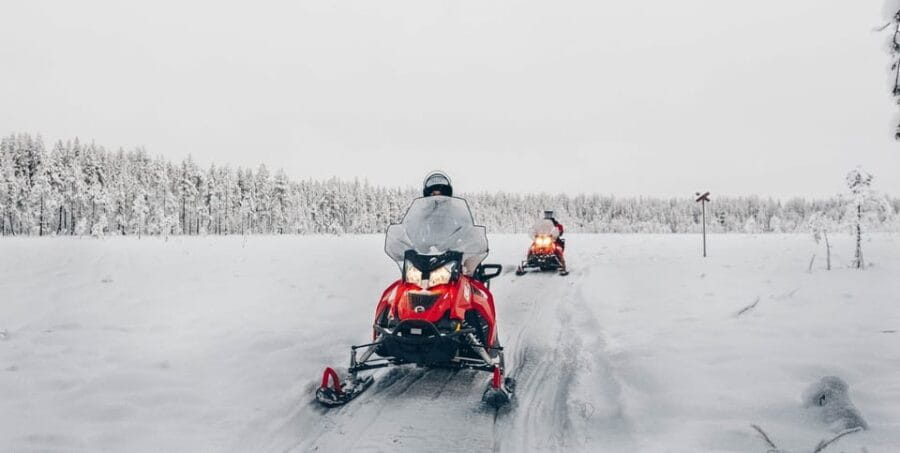 Rovaniemi: Snowmobile Safari into the Wilderness - What It Feels Like to Snowmobile in Lapland