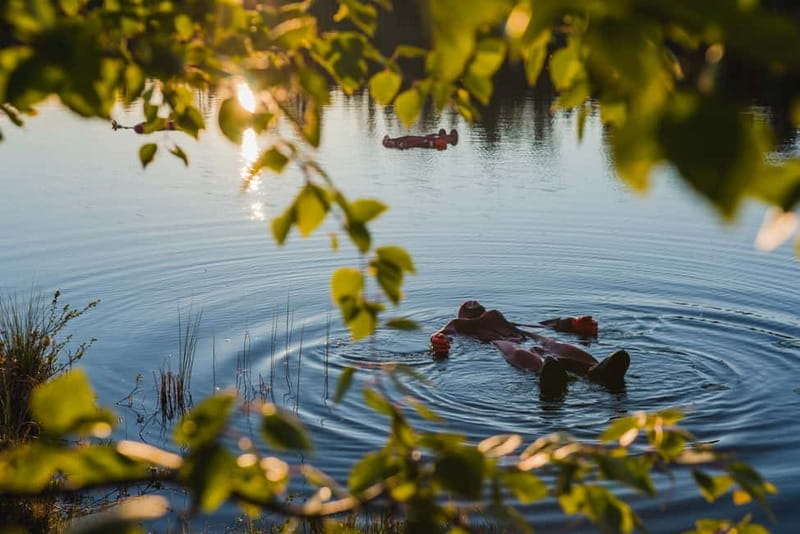Rovaniemi: Summer Midnight Sun Floating Experience - Who Will Love This Experience?