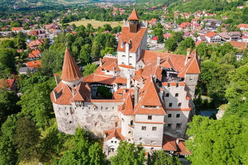 Royal Escape: Day Trip to Pele Castle, Bran Castle & Braov - Bran Castle: Legend and Lore in a Medieval Fortress