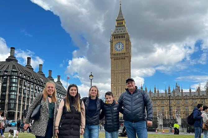 Royal London and The Beatles Private Tour - Exploring London’s Beatles and Royal Hotspots