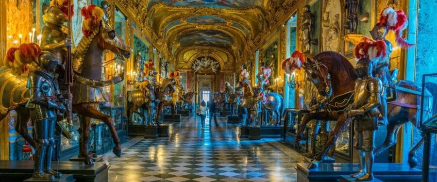 Royal Palace of Turin Skip-the-Line Ticket and Guided Tour - Touring the Royal Apartments and Highlights