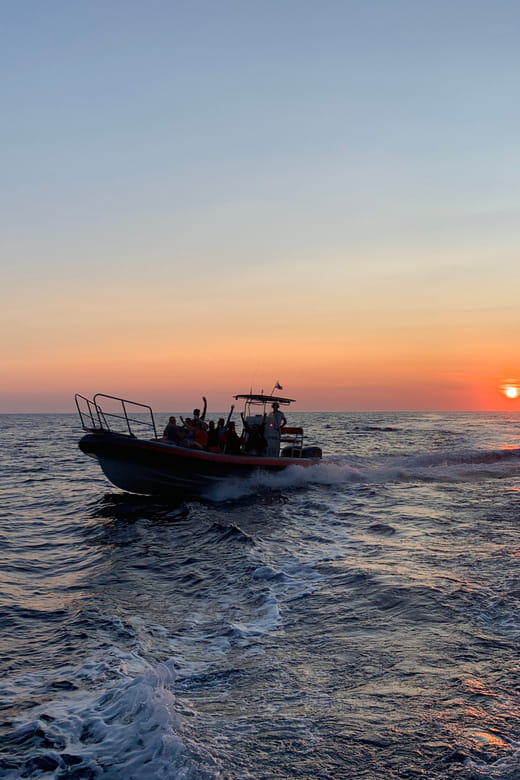 Sagone: Sunset Cruise to Calanques of Piana with Aperitif - Key Points / Takeaways