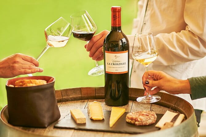 Saint-Emilion Grand Cru Classé: Gourmet Visit in English - Savoring the Scenic Views and Gourmet Food