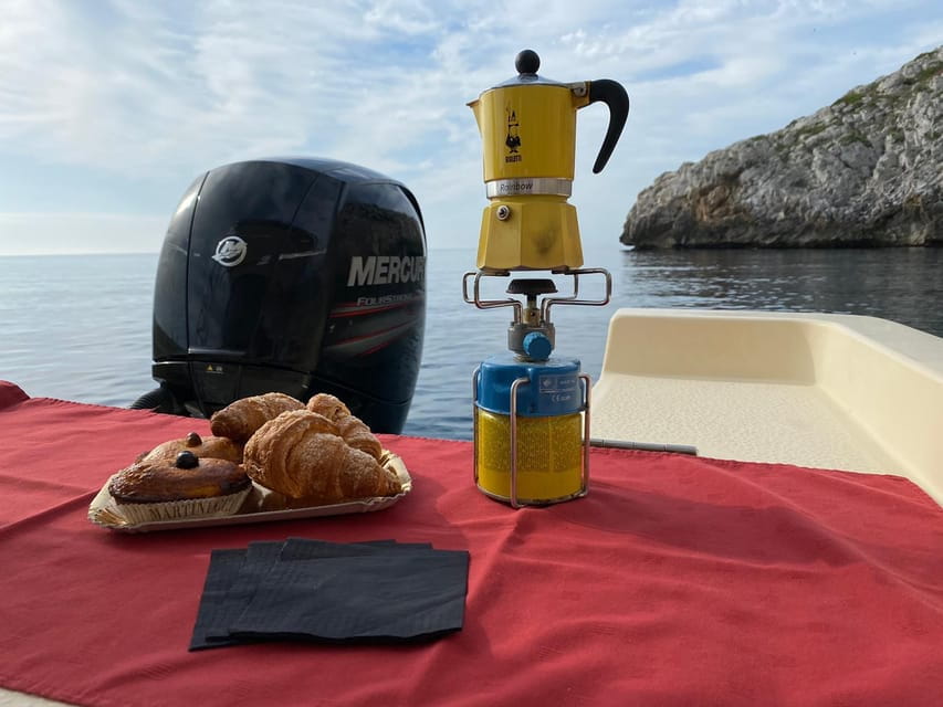 SANTA MARIA DI LEUCA: TOUR ESCLUSIVO CON APERITIVO - Who Will Love This Experience?