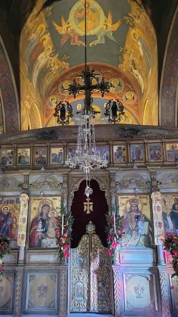 Santorini; 6hr Private Tour/NativeEnglishSpeakingChauffeur - Who This Tour Suits Best