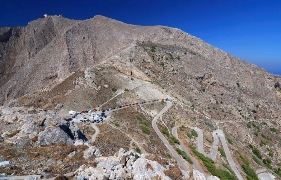 Santorini: Akrotiri Excavation, Megalochori, & Beaches Tour - Transportation and Logistics: Smooth and Convenient