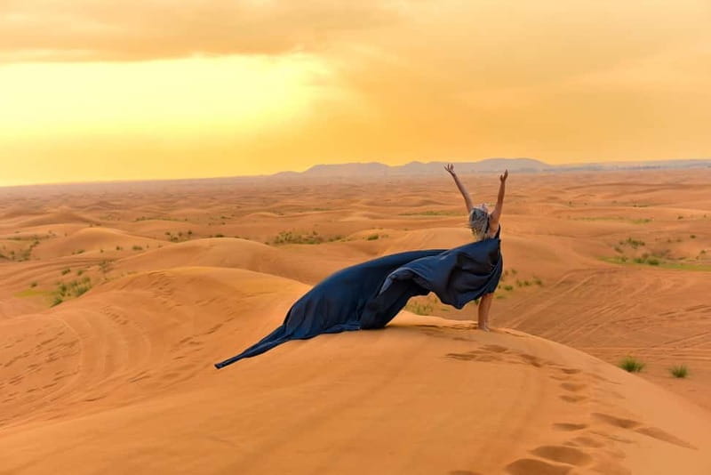 Santorini Flying Dress Photo Shoot - Key Locations in Detail: Imerovigli and Oia