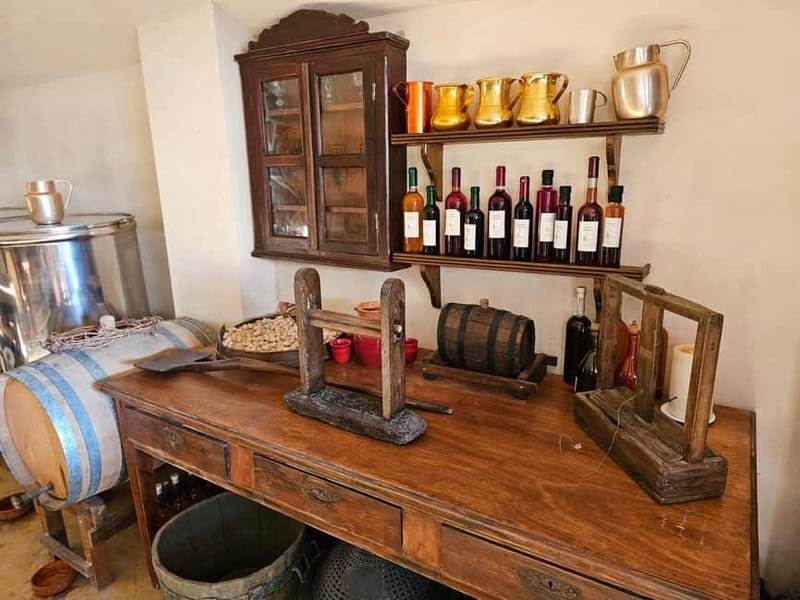 Santorini: Shared Wine Tasting and Culinary Experience - FAQ