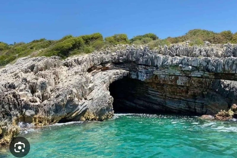 Saranda Private Boat tour with snorkeling - FAQ