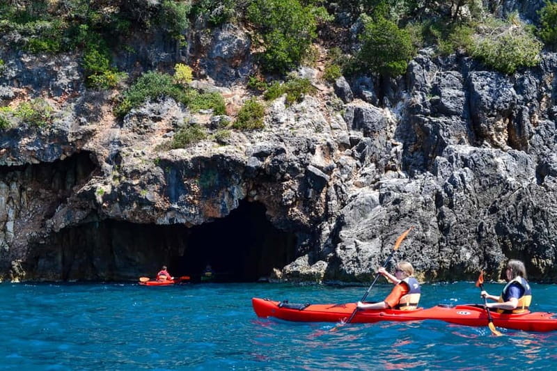 Sea Kayak Parga: A Coastal Adventure & Islet Exploration - Who is this tour for?