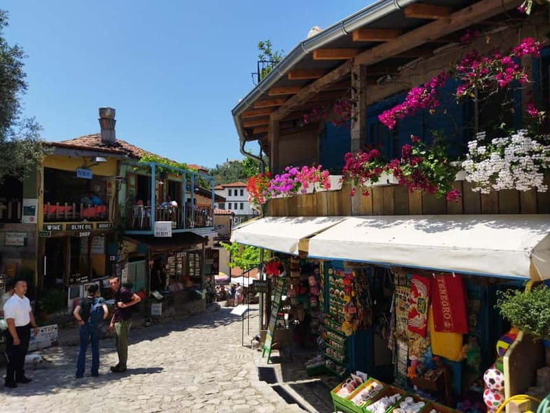 Secrets of the Old Town Bar - A Journey through Millennia - Price and Logistics