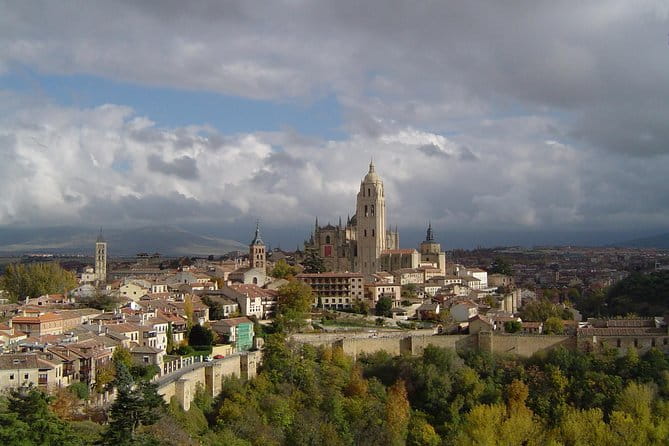 Segovia Experience - The Alcázar of Segovia: A Castle Like No Other