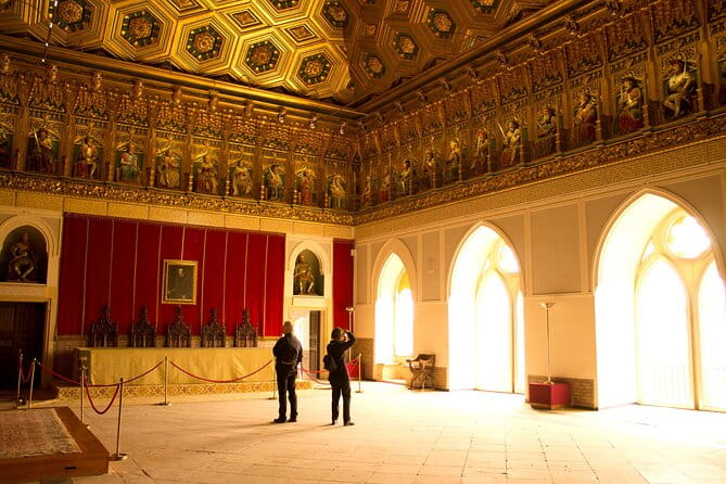 Segovia private tour from Madrid by private car - The Roman Aqueduct: A Masterpiece of Engineering