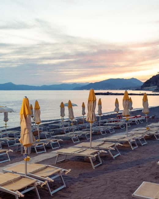 Sestri Levante: Beach day with sunbeds and umbrella - sector 3 - A Deep Dive into the Experience in Sestri Levante