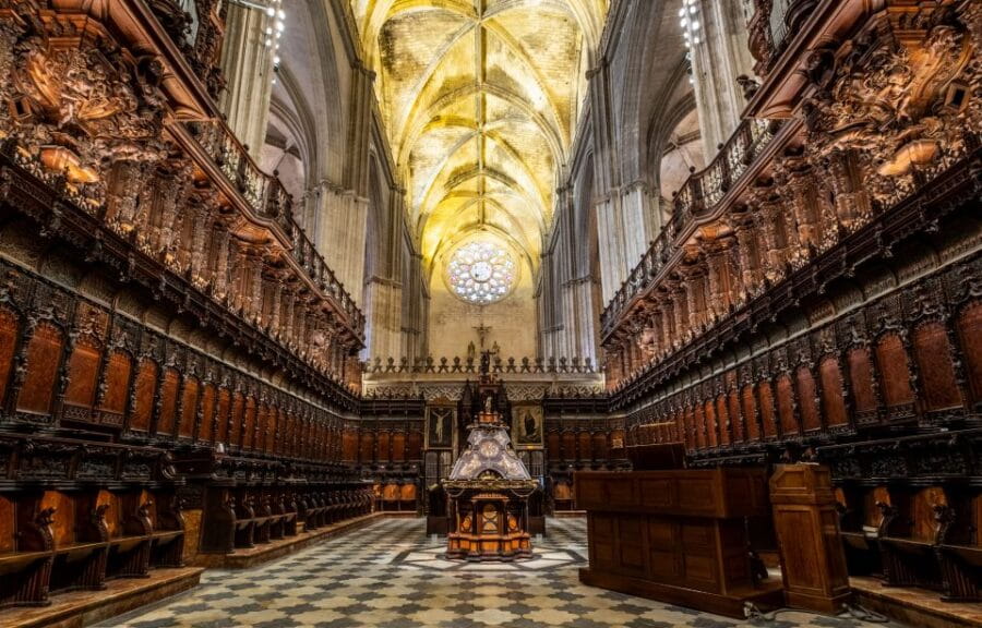 Seville: Small-Group Cathedral and Giralda Tour with Tickets - Value and Practical Considerations