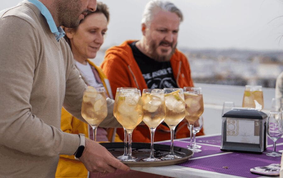 Seville: Tapas and Sangria Tasting - The Atmosphere and Setting