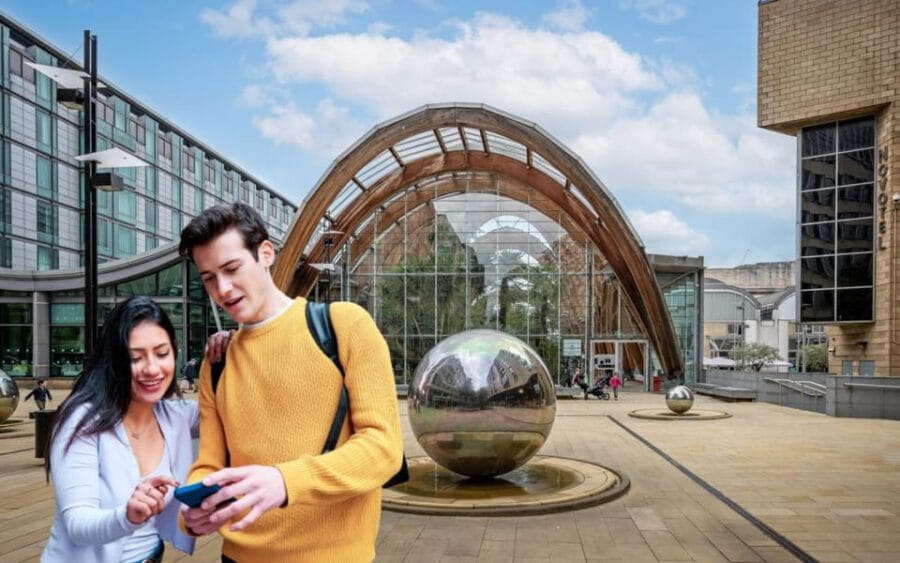 Sheffield: City Walking Tour and Exploration Game - Navigating the Itinerary: What You’ll See and Do