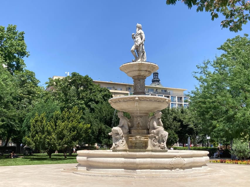 Short Budapest Sightseeing - with Pubquiz! (beer included!) - The Sum Up: A Fun, Practical Introduction to Budapest