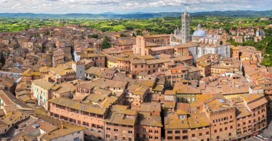 Siena: 3h Private City Walking Tour with Optional Cathedral - Visiting the Basilica of San Domenico and Saint Catherines Relics