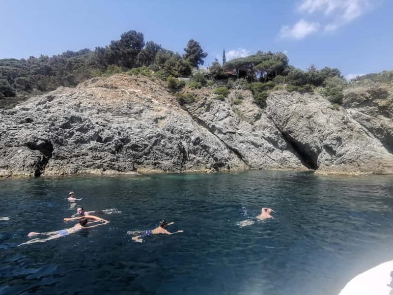 SIGHTSEEING AND SWIMMING BOAT TOUR - Scenic Cruising and Unique Views