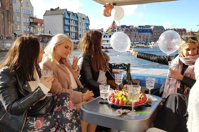 Sightseeing Cruise around the Old Town of Gdansk - Who Will Love This Cruise?