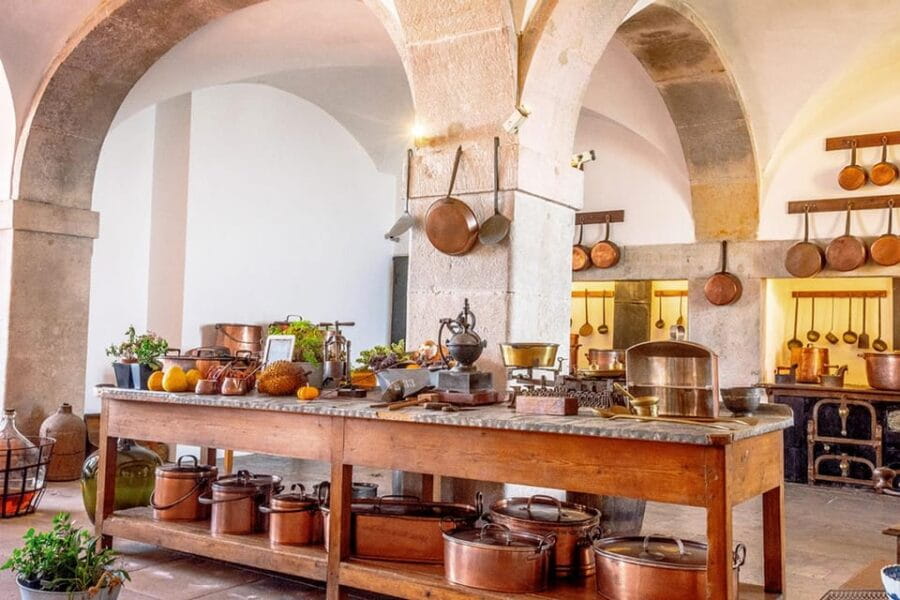 Sintra: Full-Day Deluxe Tour with Pena Palace ticket - The Itinerary in Detail: From Lisbon to Sintra and Beyond