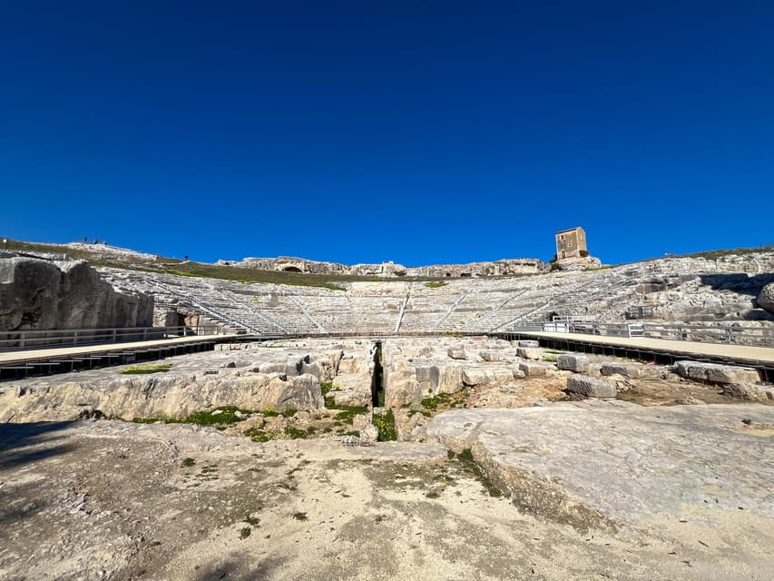 Siracusa: Neapoliss Archaeological Park small group tour - Exploring the Greek Quarry of Paradise and the Ear of Dionysius