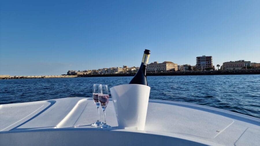 Siracusa: Ortigia & Sea Caves Boat Tour with Sunset Apertif - FAQ
