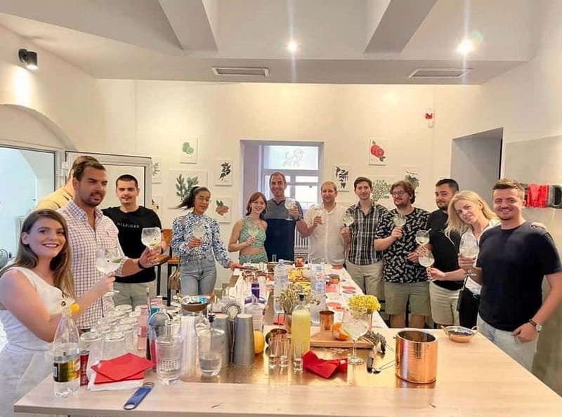 Skopje: A Unique Gin and Cocktail tasting tour - Discovering Skopje’s Spirit Scene: A Detailed Look