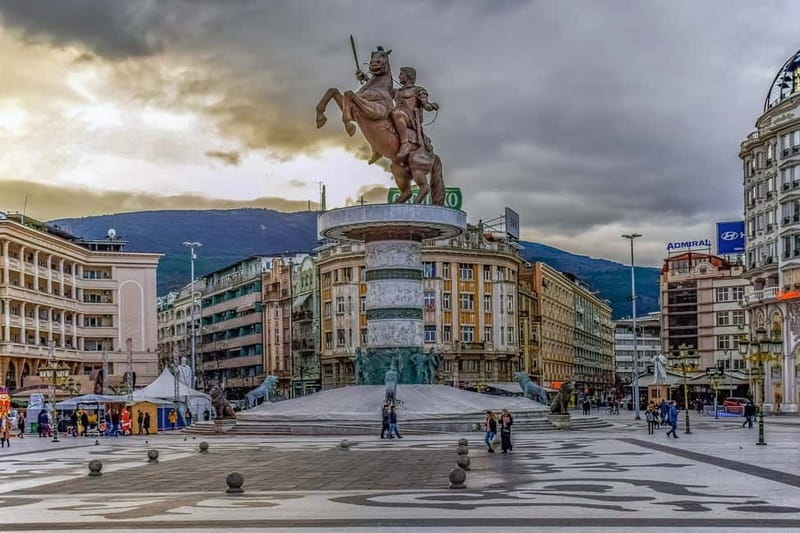 Skopje: Private Walking Tour of Historic Sights - Discovering Skopje’s Architectural Contrasts