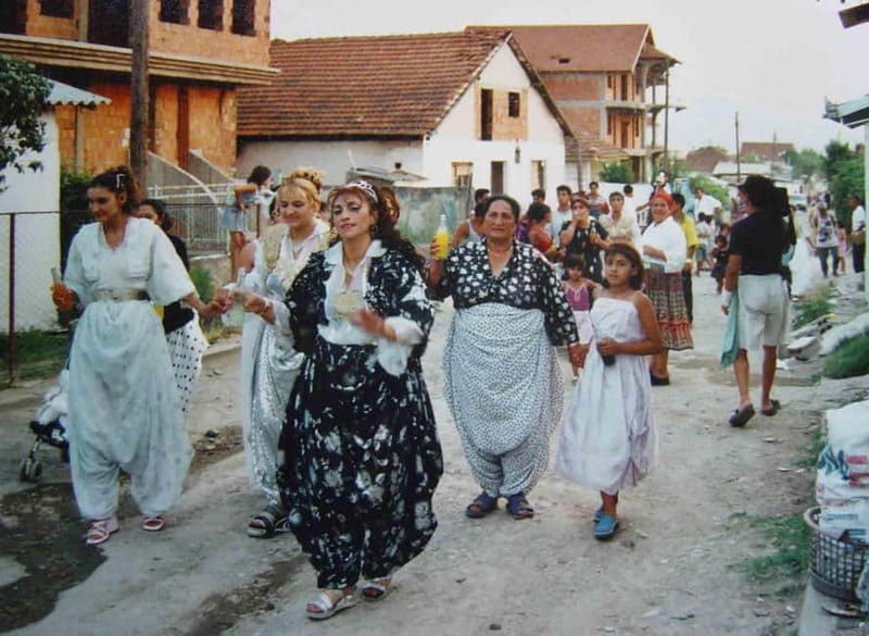Skopje: Shutka and Aqueduct Guided Tour with Coffee - Price and Logistics: Good Value for What You Get