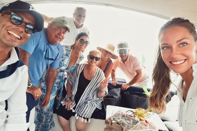 Small group boat tour to Capri with aperitif - Who This Tour Is Perfect For