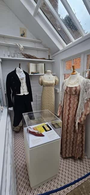 Southampton: Jane Austen's Birthplace & Winchester Day Tour - Exploring Jane Austen’s Hampshire: Chawton and Steventon