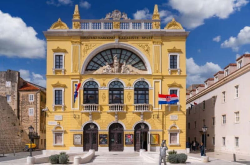 Split: City Sightseeing Panoramic Bus Tour - The Green Line: A Nature and Culture Combo