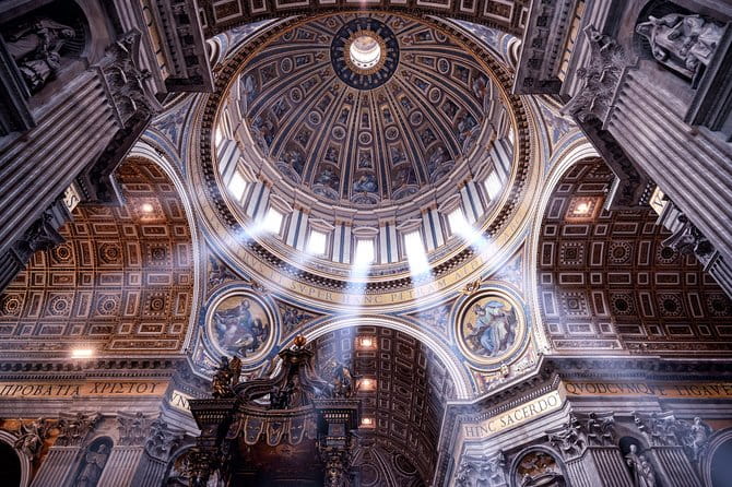 St. Peters Basilica: Self-guided Audio Tour on your Phone (without ticket) - Michelangelo’s Pietà and Artistic Treasures