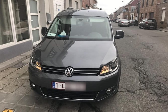 Standard vehicle from Brussels airport to city of Antwerp - The Journey from Brussels Airport to Antwerp