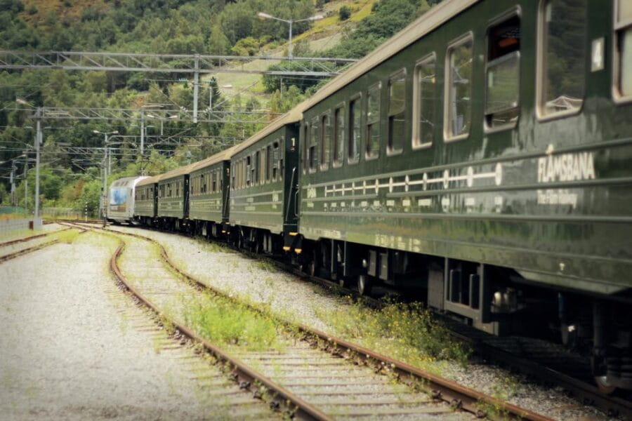 Stavanger: 8-Day Tour of Norway with a guide - A Scenic Drive and Bergen’s Cultural Flair