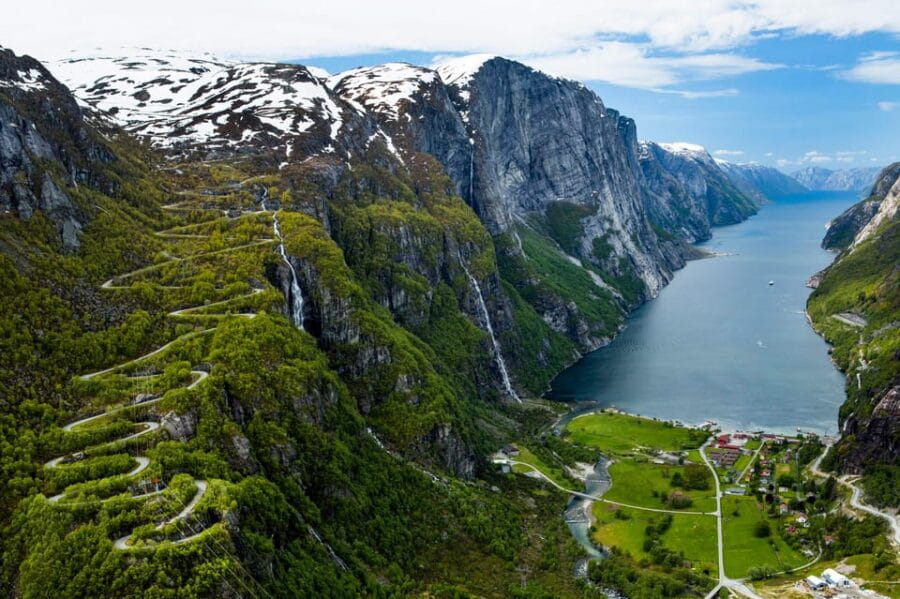 Stavanger: Kjerag Guided Tour & Lysebotn Fjord Ferry Tour - The Bottom Line