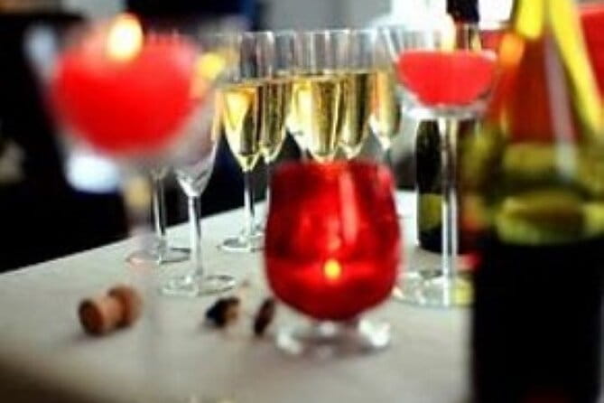 Stockholm Private Group Walking Tour | 3 Hours - Highlights of the Itinerary: The Royal Palace and Stortorget