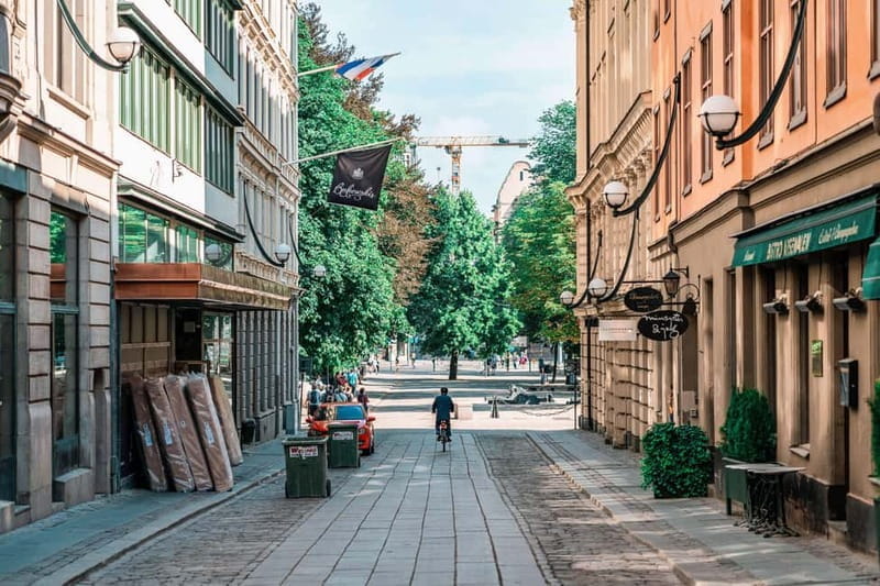 Stockholm Syndrome: 3-Hour Private Walking Tour - Exploring Each Stop: What to Expect from the Itinerary