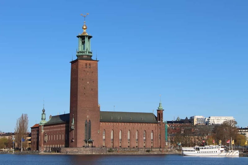 Stockholm VIP half day city tour by incl. Vasa Ship Museum - The Panoramic City Drive: The Best Views and Landmarks