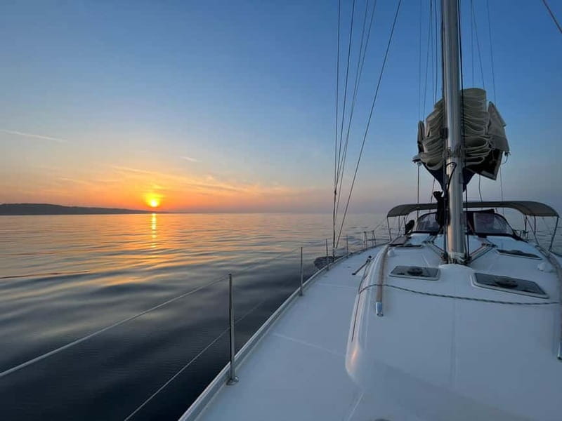 Stralsund: Evening Sailboat Cruise with Snacks and Drinks - Who Should Book This Experience?