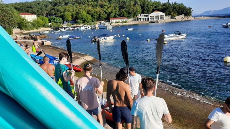 SUN BREAK KAYAK TOUR - SELCE - Who Should Consider This Tour?