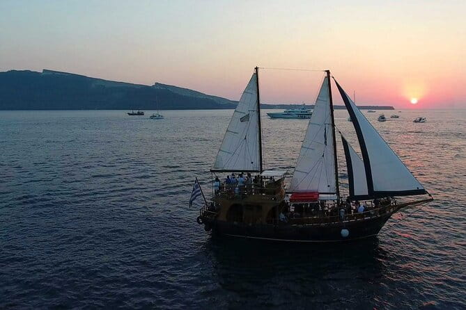 Sunset Cruise in Caldera of Santorini - Experiencing Santorini’s Caldera on a Wooden Sailboat
