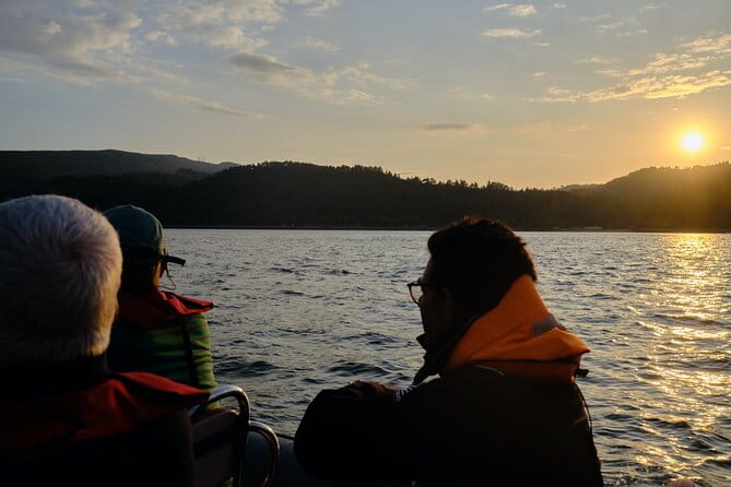 Sunset on a sailboat in Arrábida, Setúbal - Price and Value: Is It Worth It?